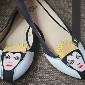 Women's Disney's Evil Queen Shoes Sz9